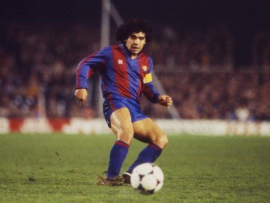 Maradona entra en conflicto con Konami y 'PES 2017' por derechos de imagen