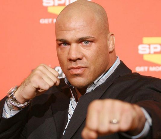 Kurt Angle será el incentivo de reserva para 'WWE 2K18'