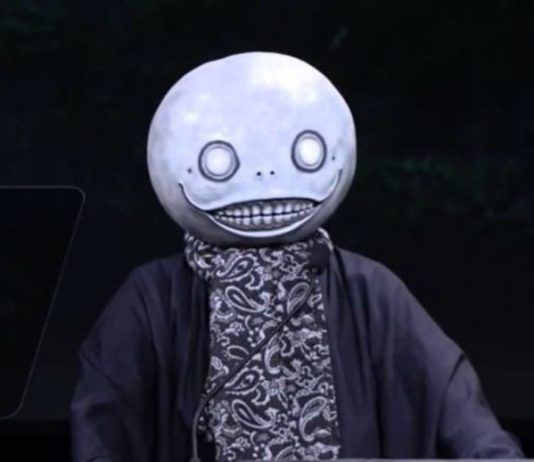Yoko Taro habla sobre el éxito de 'NieR: Automata' y sus planes para seguir trabajando con Platinum Games