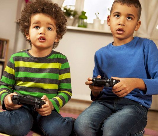 Sony y AEVI presentes en el Día de Internet Segura