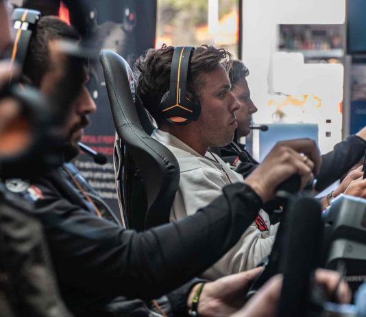 Assetto Corsa Competizione invitará a tres jugadores a correr con un Lamborghini en Monza