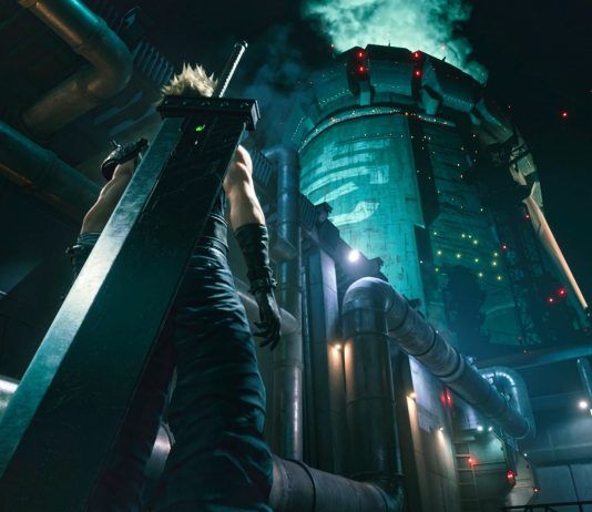 Square-Enix muestra en vídeo la PlayArt de Cloud y su Hardy Daytona