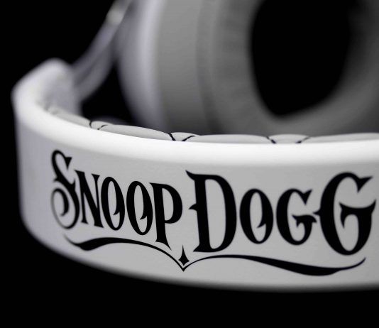 Ya podéis haceros con los auriculares LS50X Snoop Dogg Limited-Edition de LucidSound