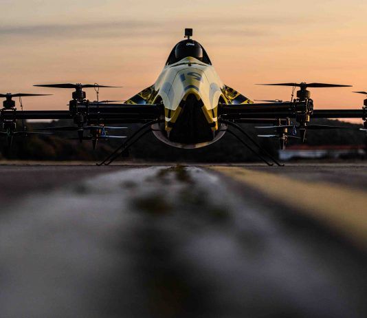 DCL - The Game presenta una edición de un millón de dólares... ¡con un dron pilotable real!