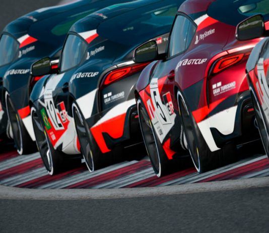Coque López, campeón del mundo en los FIA Gran Turismo Championships 2021