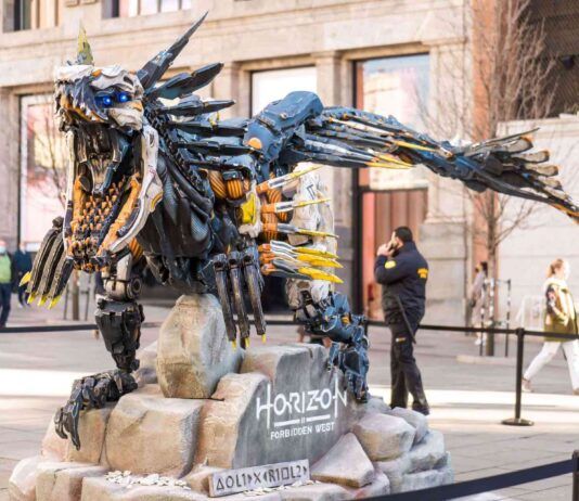 La estatua del Garriraptor de Horizon Forbidden West sorprende con más de 5 millones de "impactos"