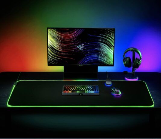 Razer presenta las alfombrillas Strider Chroma y Goliathus Chroma 3XL