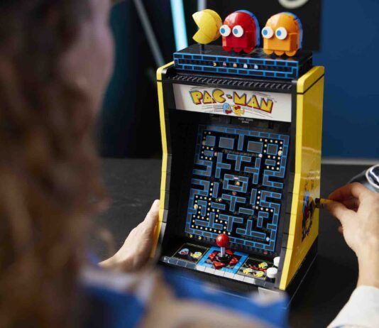 Haz hueco a la nostalgia: Bandai Namco lanzará LEGO ICONS PAC-MAN Arcade