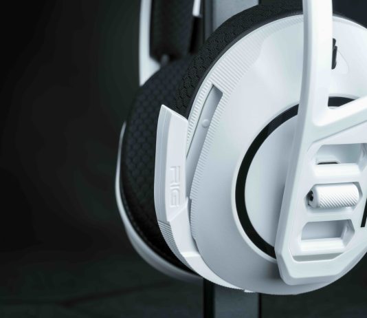 Nacon revela nuevos colores para sus auriculares RIG 300 y RIG 600