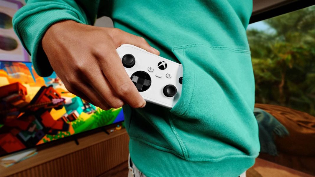 XBOX-Nano-Controller-textless-full-image-resize-163b4cf933e25ff565e2